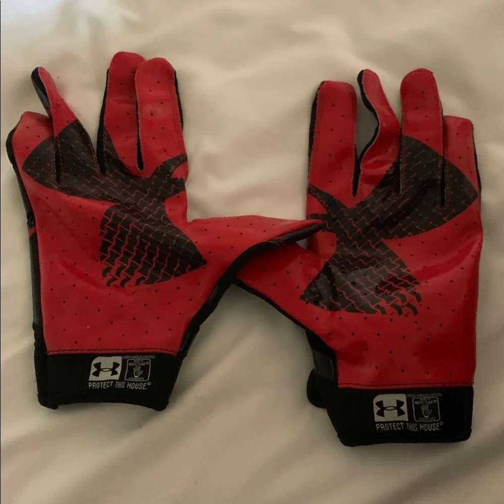 Under Armour Gloves small